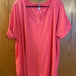 Zenana Outfitters Pink Short Sleeve V-Neck Top